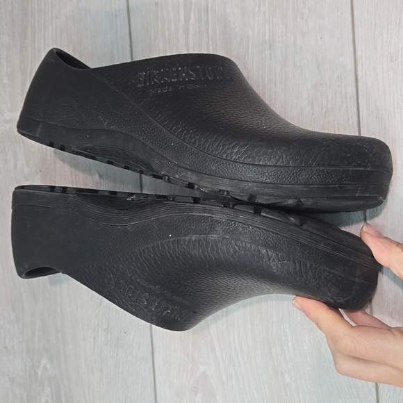 Birkenstock Women Black Clogs Outdoor Shoes Sz W9 M7 - Picture 10 of 12